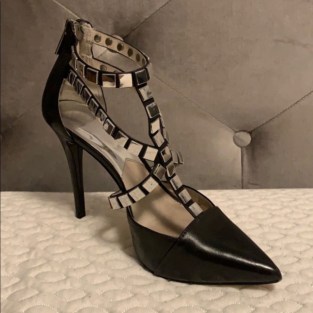 MK heels